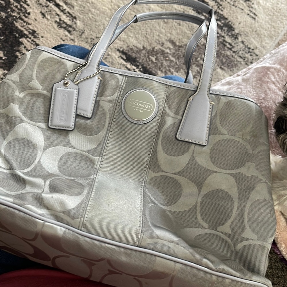 Coach Kisslock bag.